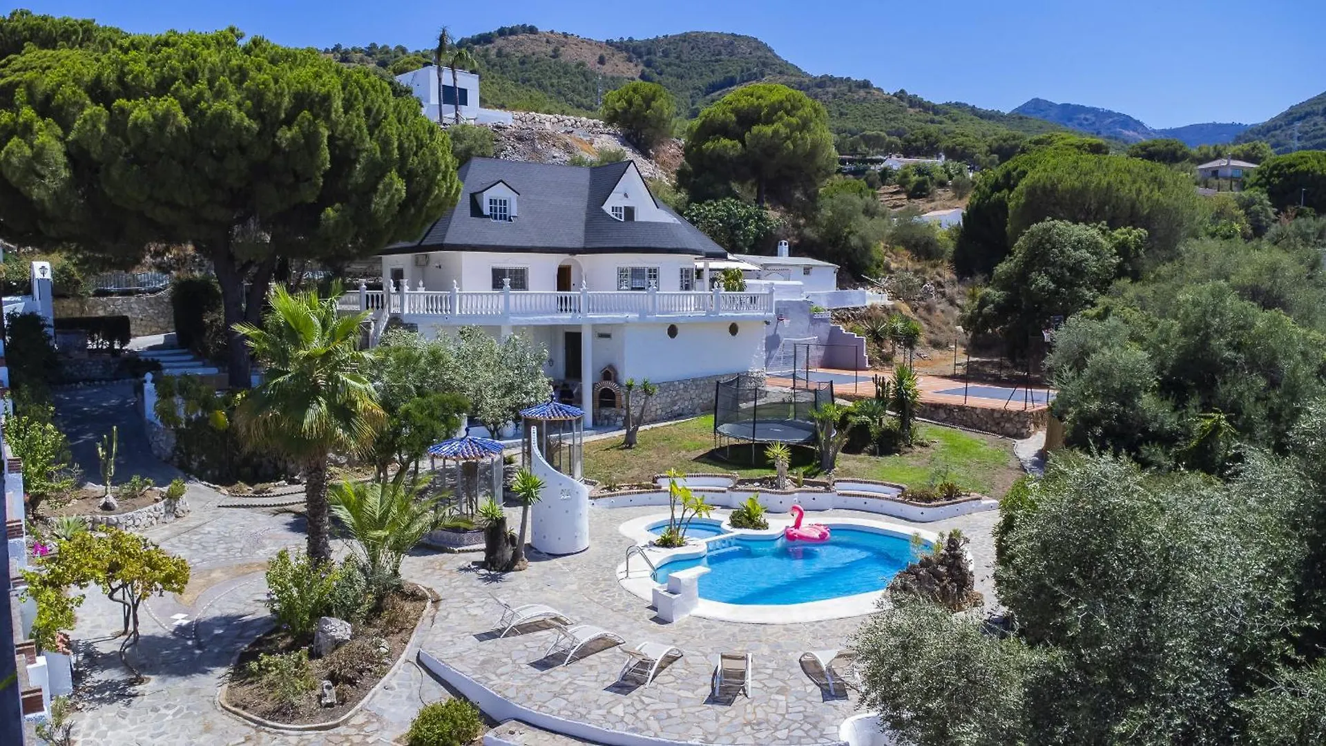 Cubo'S Villa Pino Verde Alhaurín de la Torre